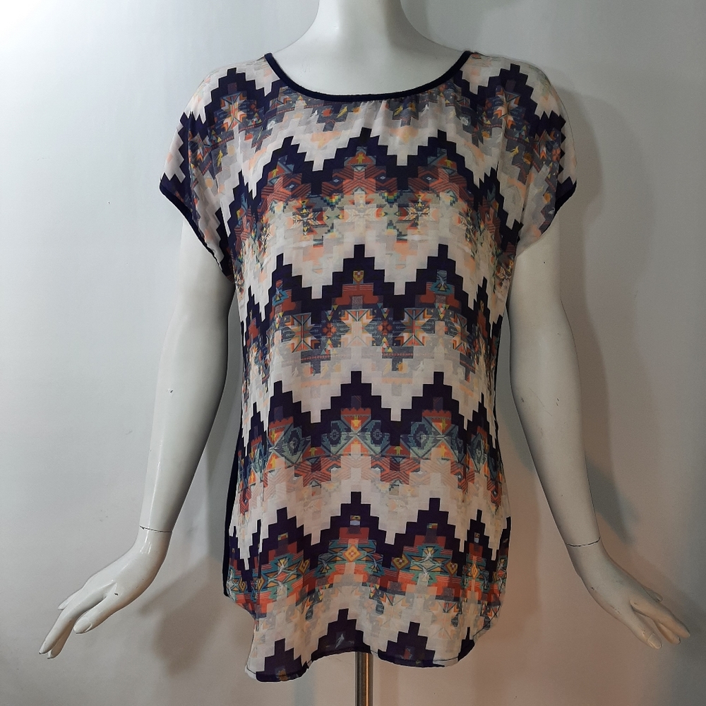 3/$18 XL Espresso Top Blue Peach Creme Flowy